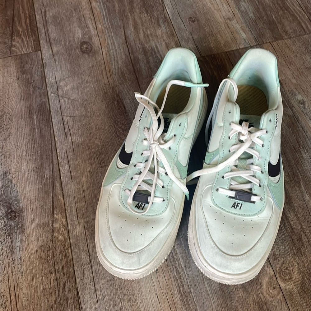 Nike Air Force One US men’s size 10